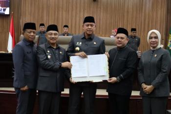 Raperda Perubahan PAD dan APBD 2025 Disetujui DPRD Kota Bekasi